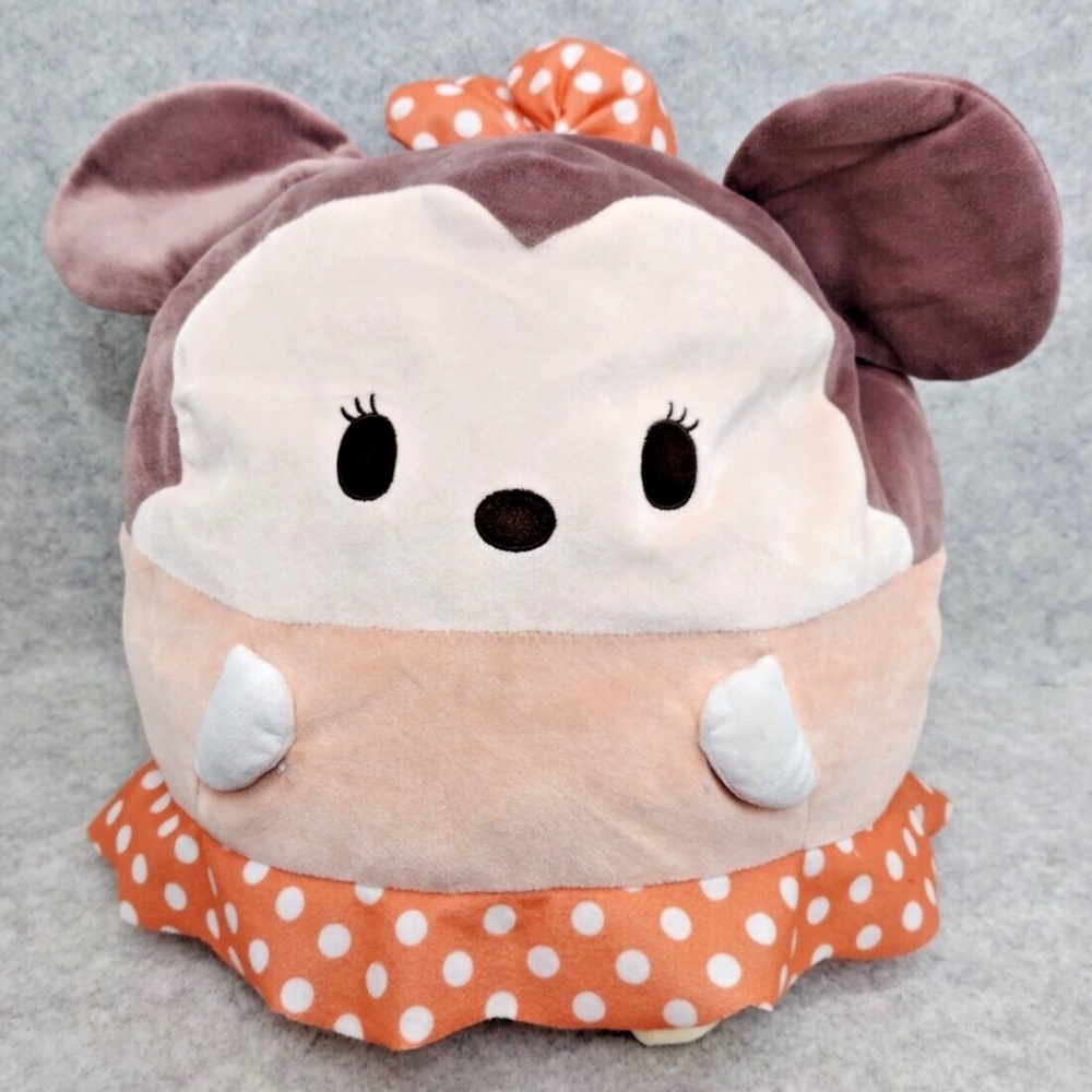 Disney Minnie Mouse Ufufy plush backpack